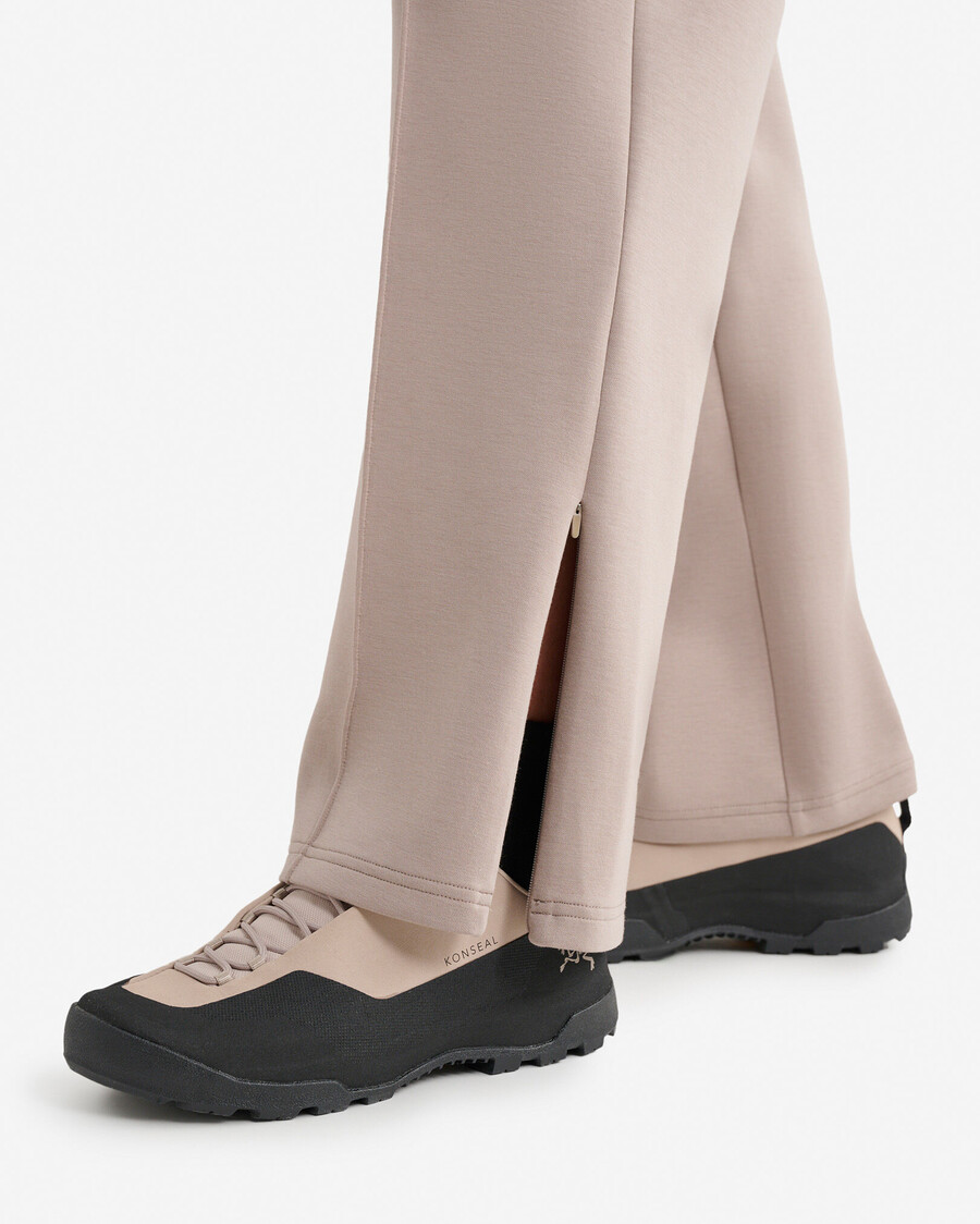 roam track pant