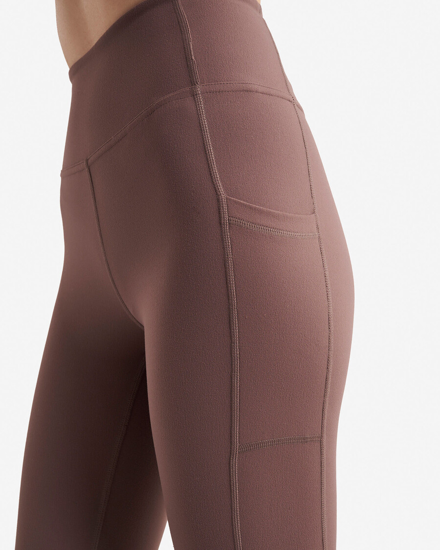 restore stretch pocket legging
