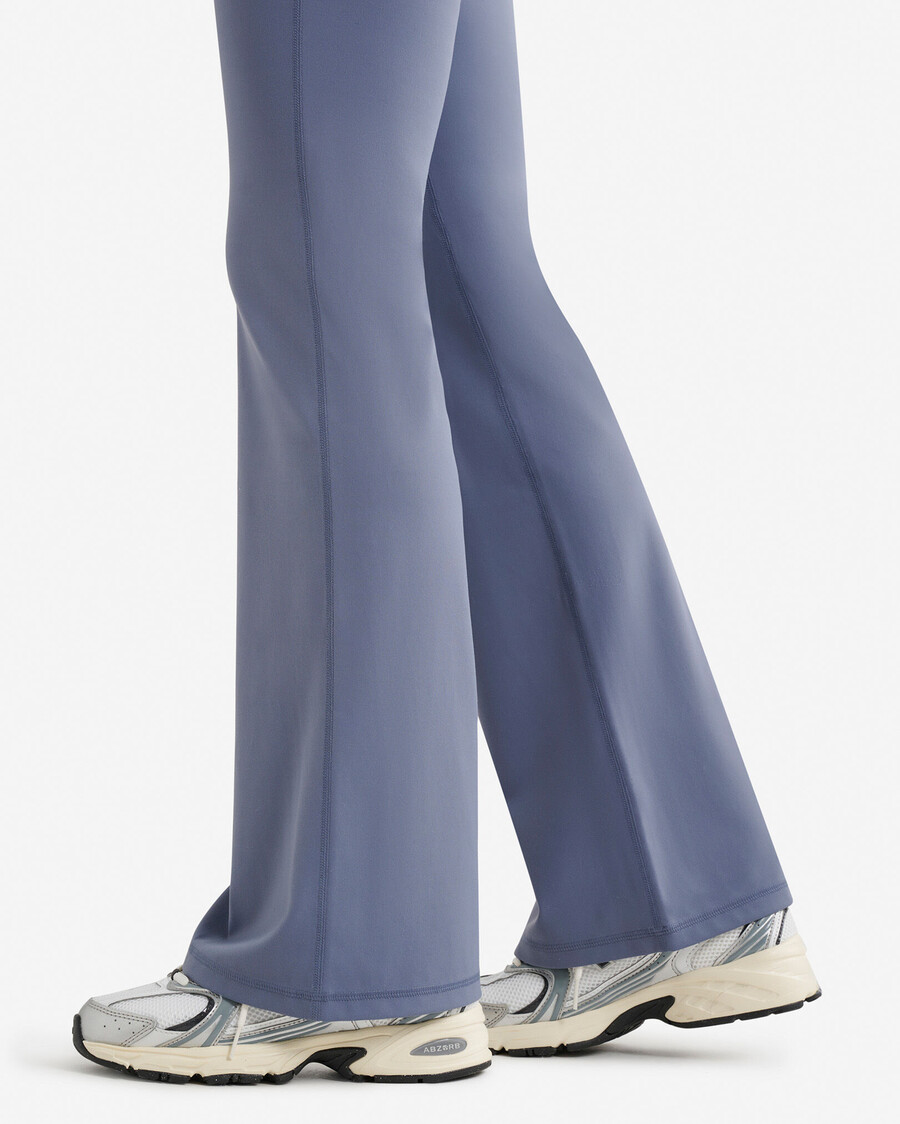 restore stretch flare legging
