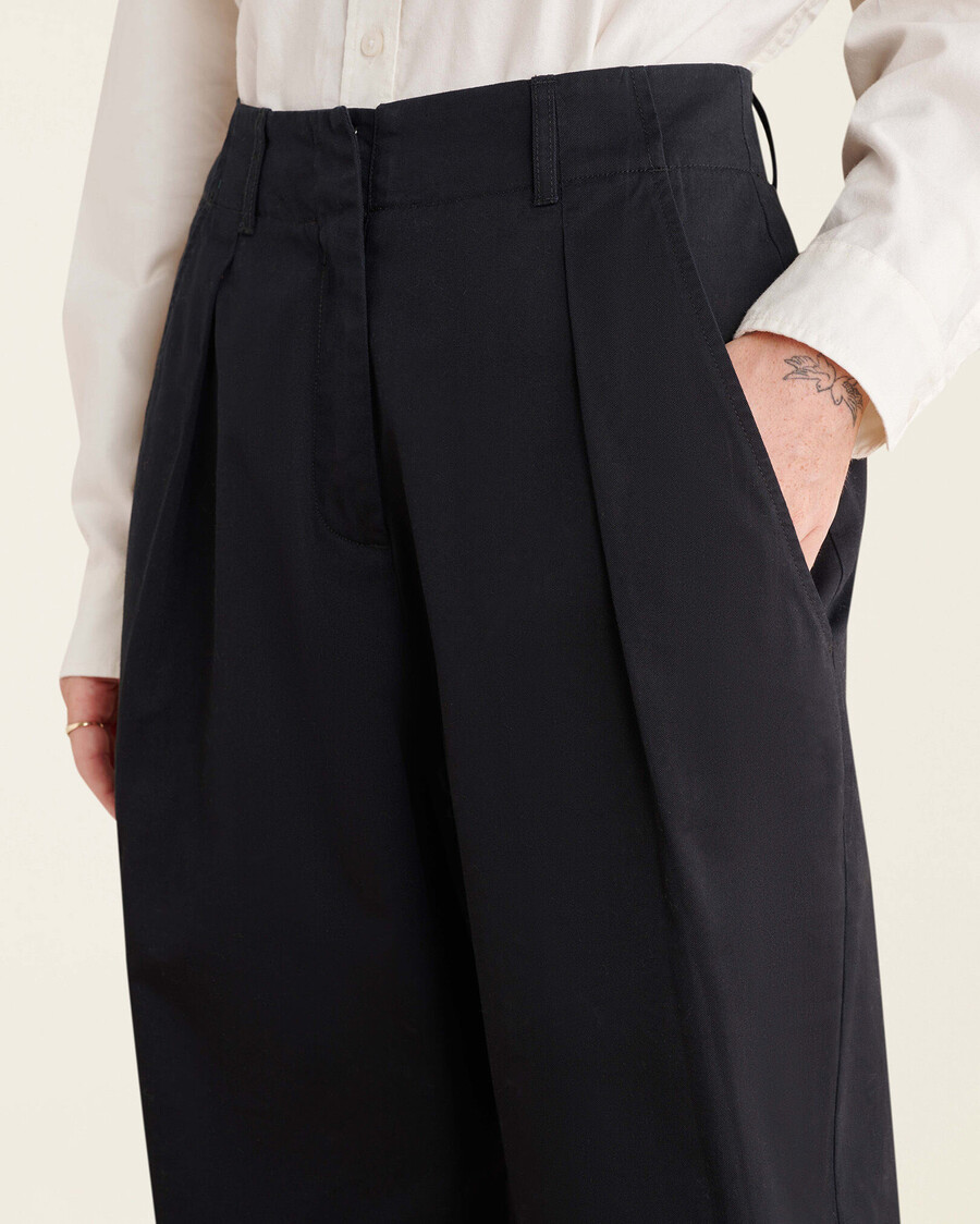 dauphin pleated pant