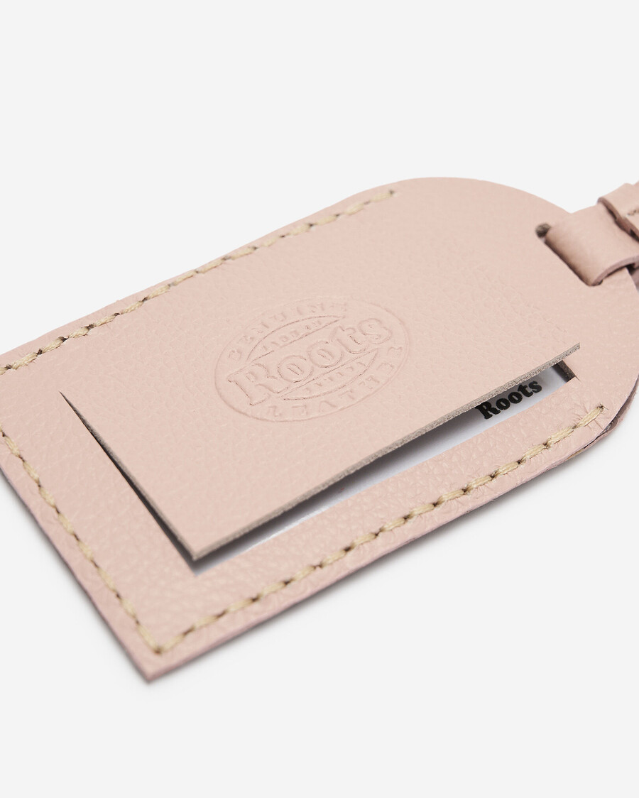 heart luggage tag cervino