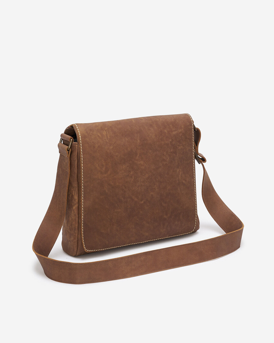 raiders bag tribe