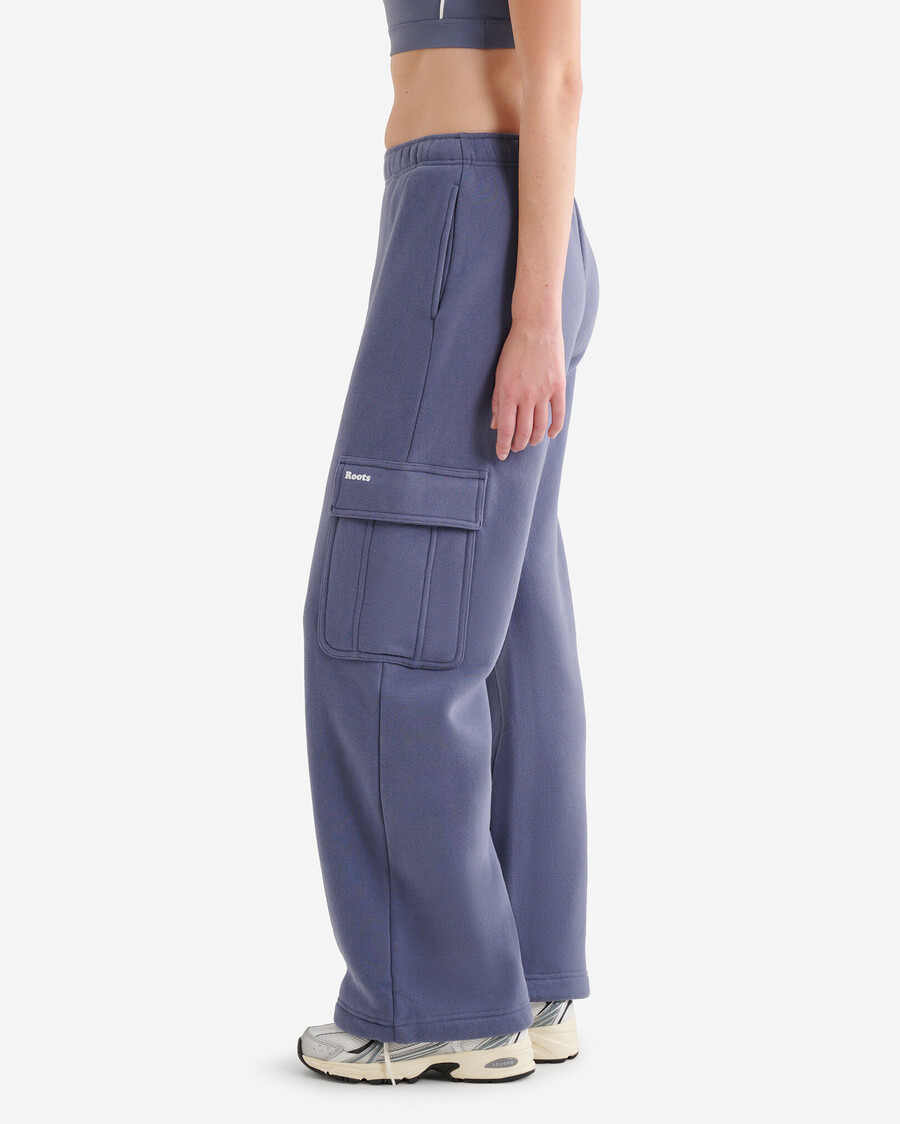 cloud cargo wide leg sweatpant
