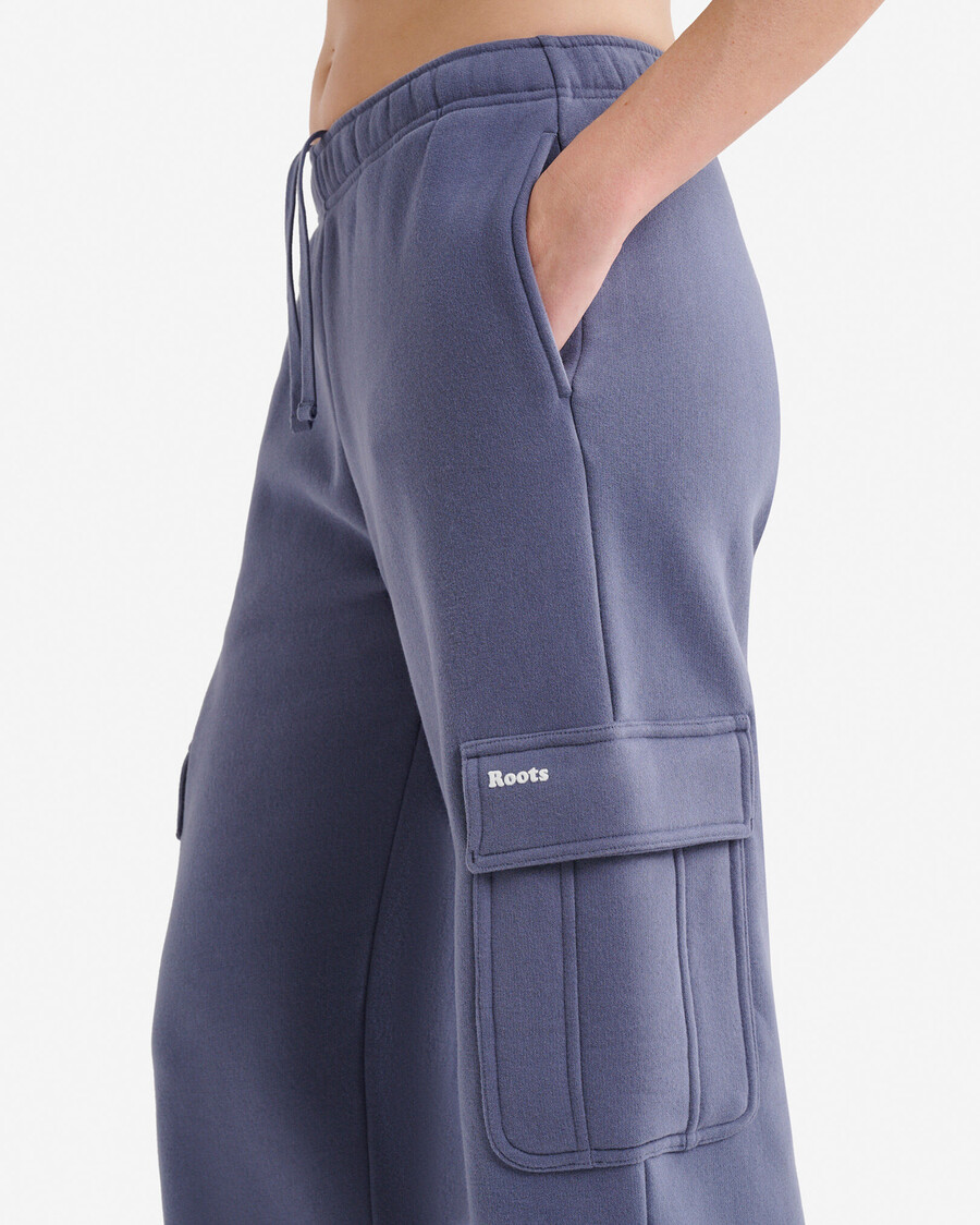 cloud cargo wide leg sweatpant