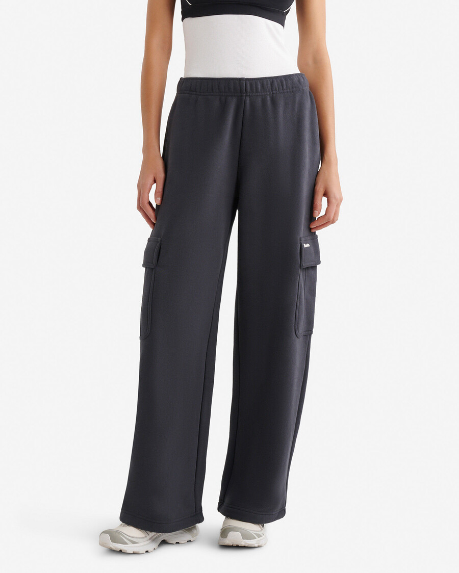 cloud cargo wide leg sweatpant