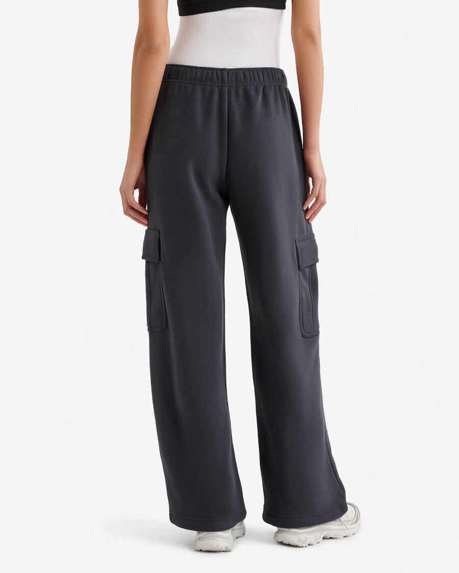 cloud cargo wide leg sweatpant