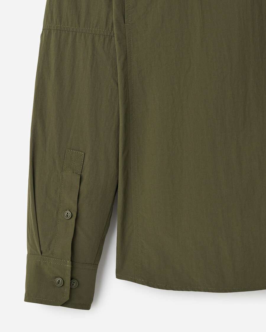 roots outdoor nylon shirt