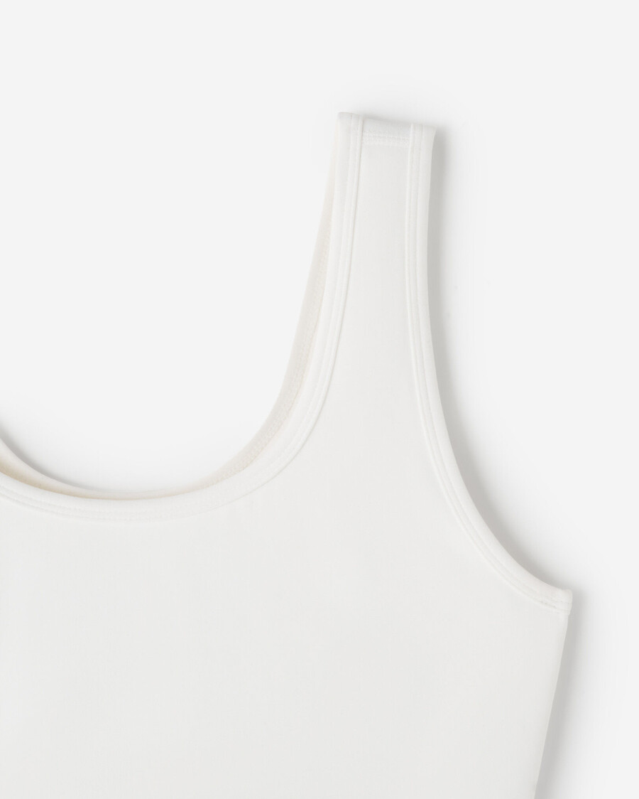 restore crop tank