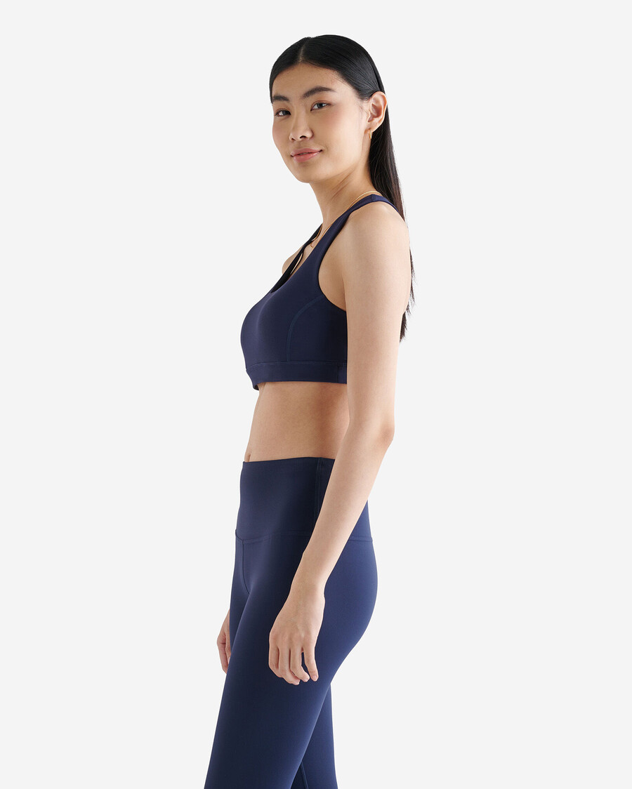 restore stretch sports bra