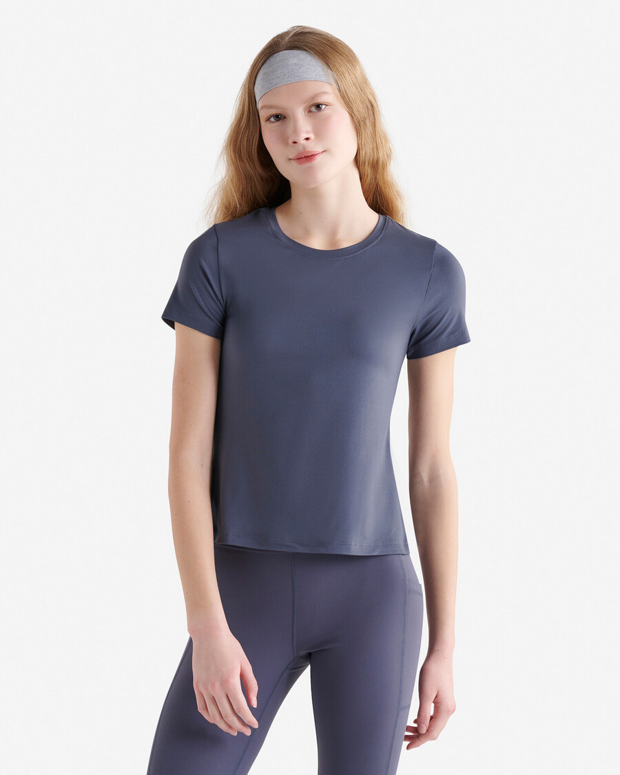 renew knit short sleeve t-shirt
