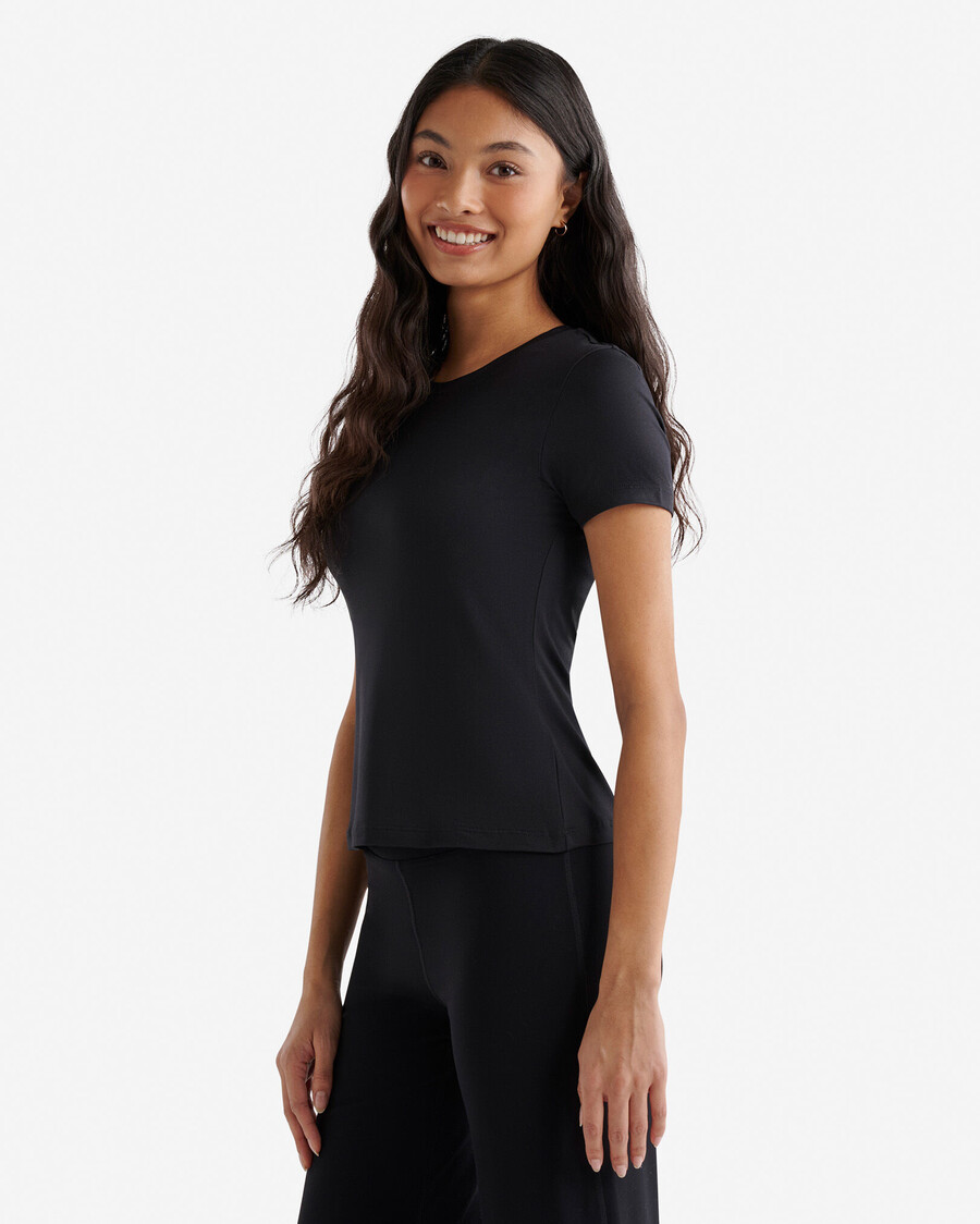 renew knit short sleeve t-shirt
