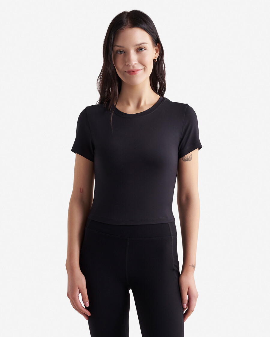 renew knit crop t-shirt