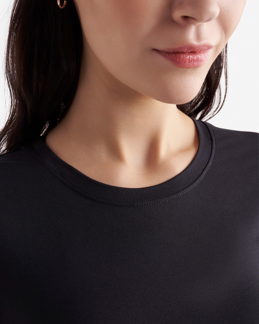 renew knit crop t-shirt