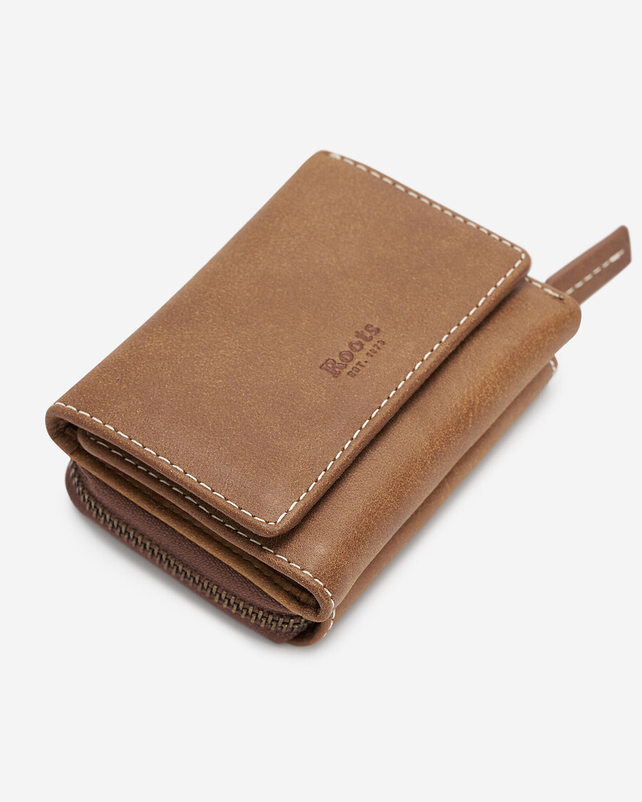 small trifold clutch tribe