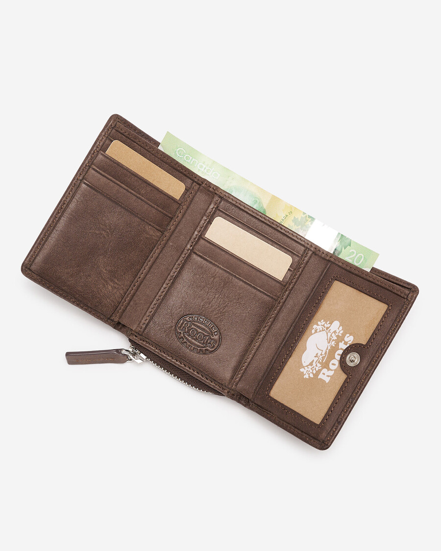 small trifold clutch tribe